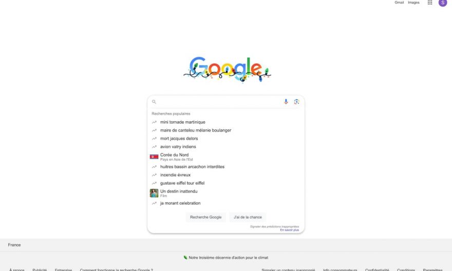 Tendances de recherche de mots clés sur la page d'accueil Google