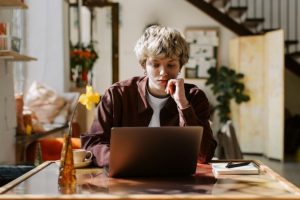Comment obtenir la certification Google Analytics 4 étape par étape