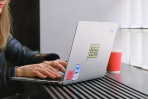 Comment réduire le taux de rebond sur votre site web avec Google Analytics