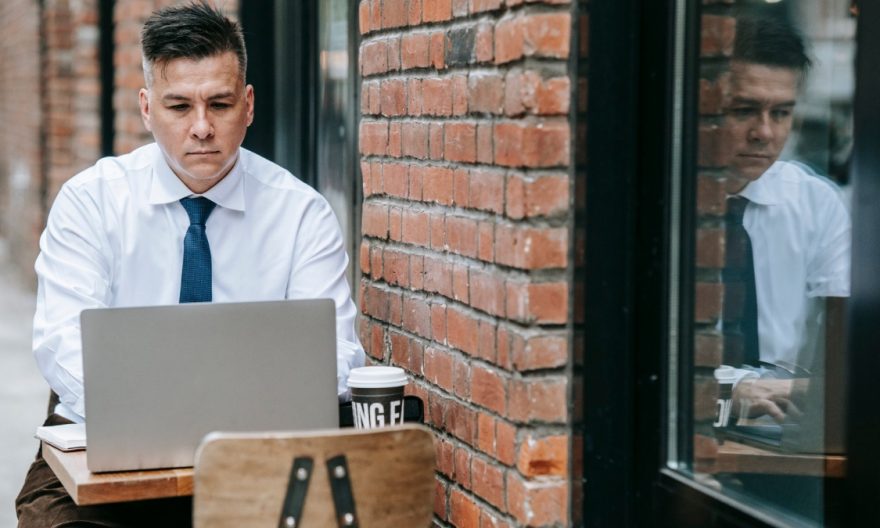 Le cold mailing est une perte de temps ou une stratégie efficace 