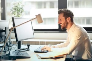 Meta Ads vs Google Ads lequel choisir pour démarrer