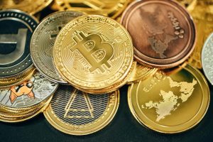 Pièces symbolisant le bitcoin