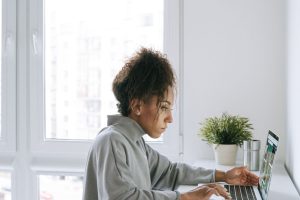 Pourquoi votre taux de conversion baisse depuis la dernière mise à jour Google Ads