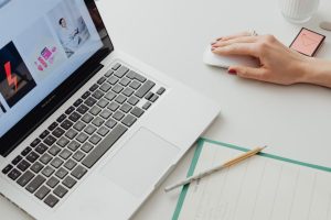 LinkedIn améliore son ciblage publicitaire B2B avec l’IA prédictive