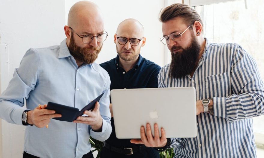 Mise à jour de contenu fréquence idéale pour rester bien positionné
