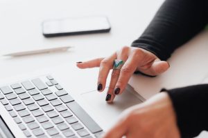 Pourquoi certains contenus générés avec ChatGPT ne performent plus sur Google