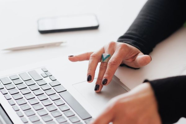Pourquoi certains contenus générés avec ChatGPT ne performent plus sur Google